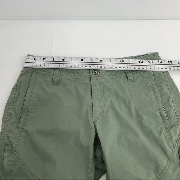 Kuhl Spire Shorts Women’s 2 Olive Green Pockets Hiking Outdoor - Picture 12 of 14